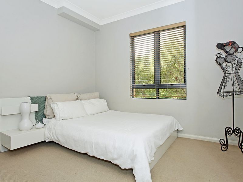 9/49-51 Foamcrest Avenue, Newport NSW 2106