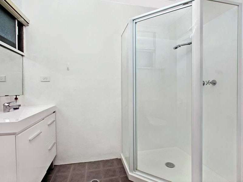 Lower 1 Belinda Place, Newport NSW 2106