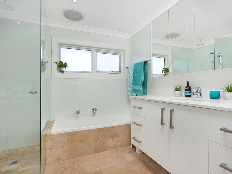 48 Barrenjoey Road, Mona Vale NSW 2103