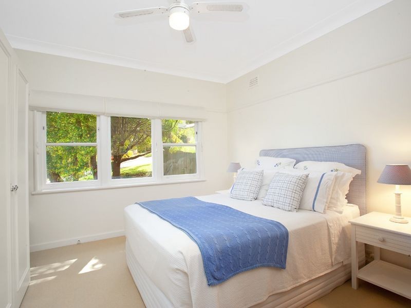 141 Queens Parade East, Newport NSW 2106