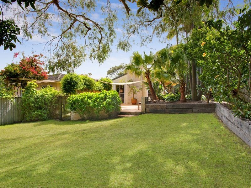 141 Queens Parade East, Newport NSW 2106