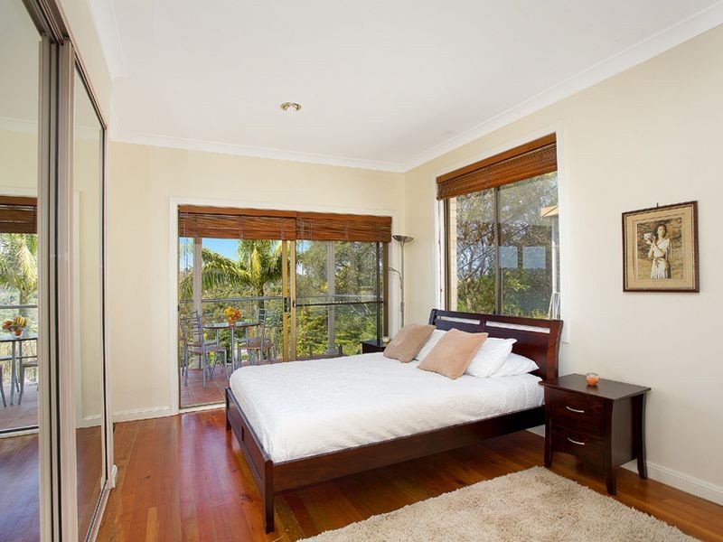 8 Poziers Parade, Allambie Heights NSW 2100