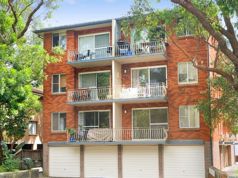 1/28 Gladstone Street, Newport NSW 2106