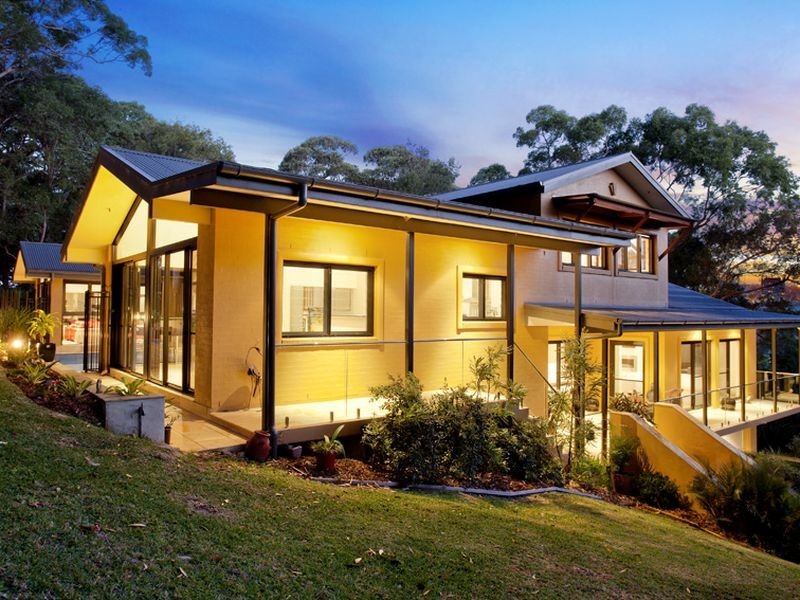 8 Barkala Road, Bayview NSW 2104