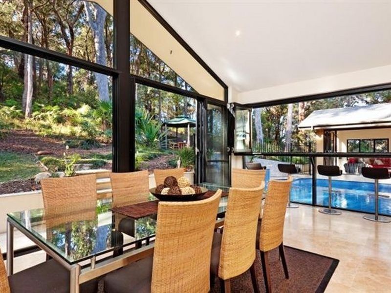 8 Barkala Road, Bayview NSW 2104