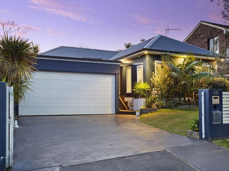 19 George Street, Avalon NSW 2107