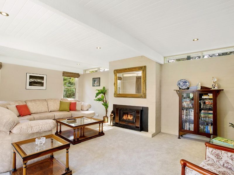 100 Crescent Road, Newport NSW 2106