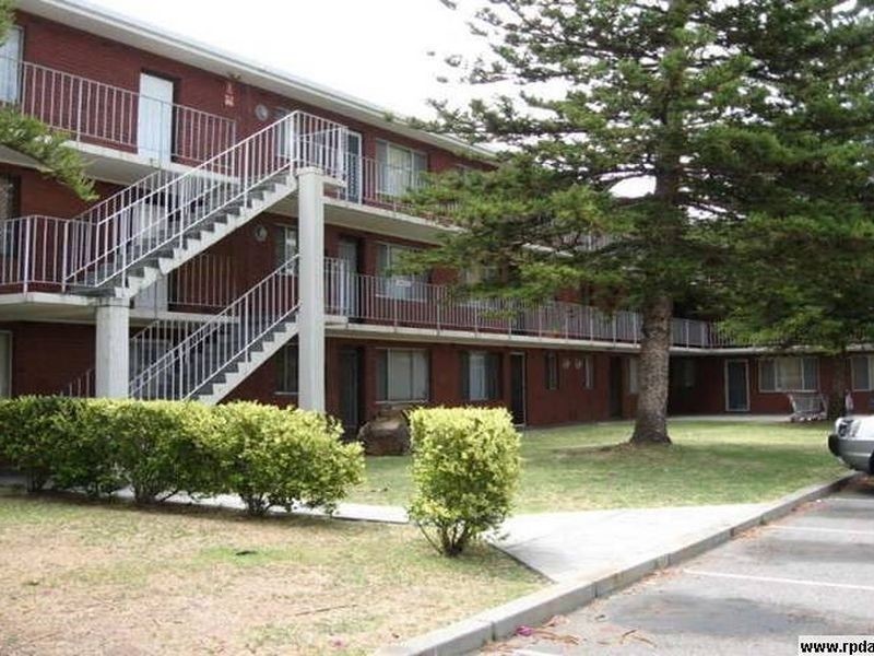 28/75 Pheonix Rd, Spearwood WA 6163