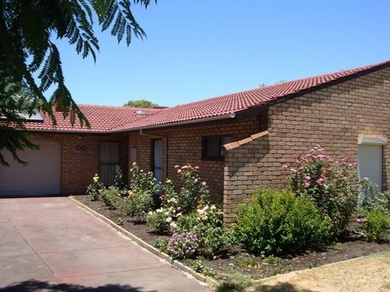 52 Warton Road, Huntingdale WA 6110