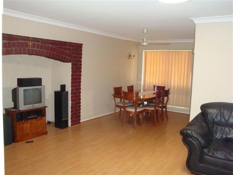 52 Warton Road, Huntingdale WA 6110