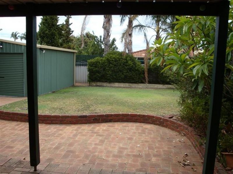 19 Lisbon Court, Parkwood WA 6147