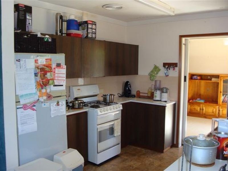 23 Tricourt Grove, Riverton WA 6148