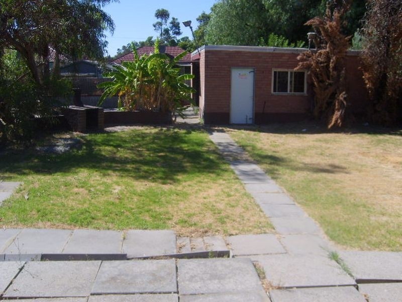 86 Lacey Street, Beckenham WA 6107