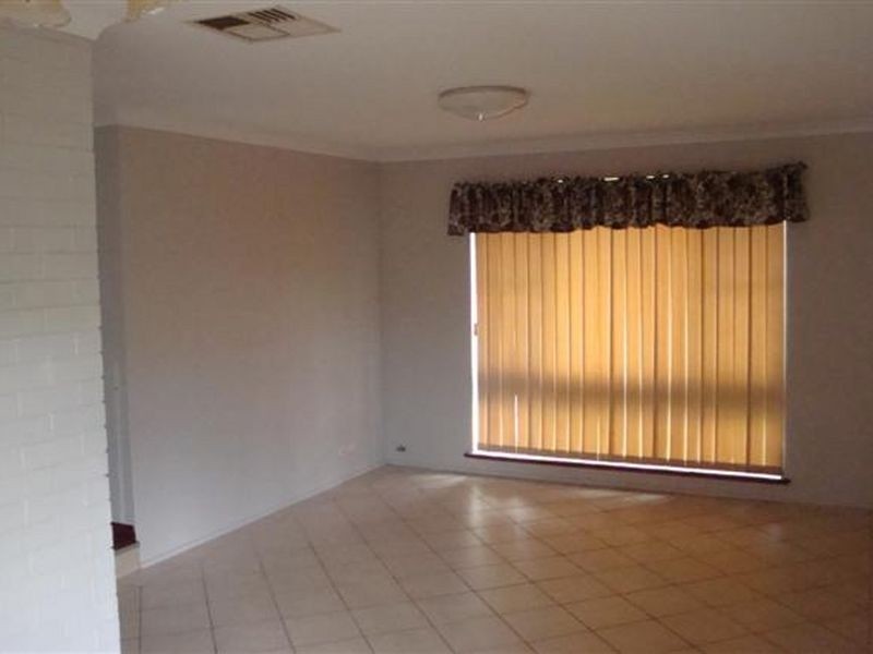 56 Hossack Avenue, Parkwood WA 6147