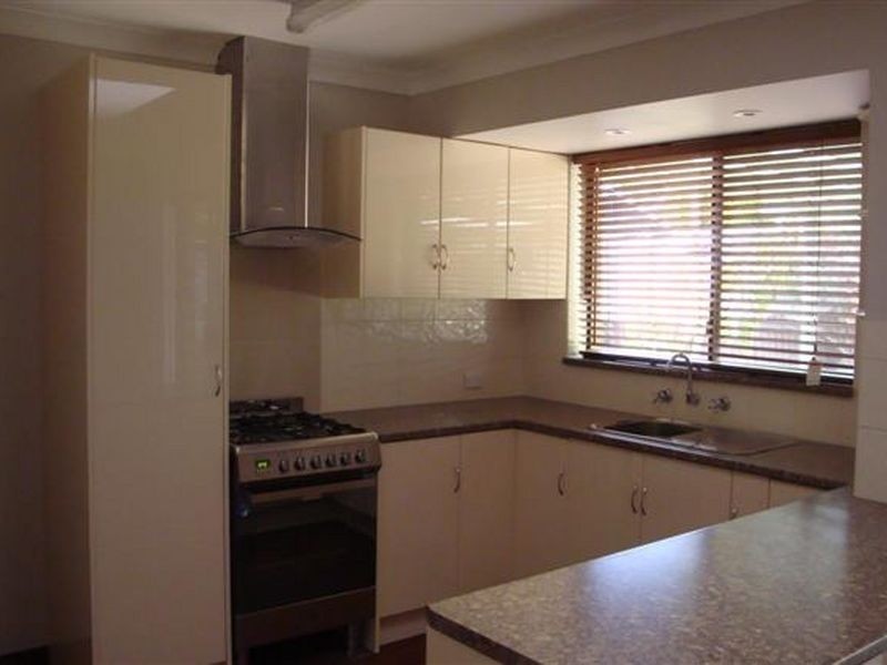 56 Hossack Avenue, Parkwood WA 6147