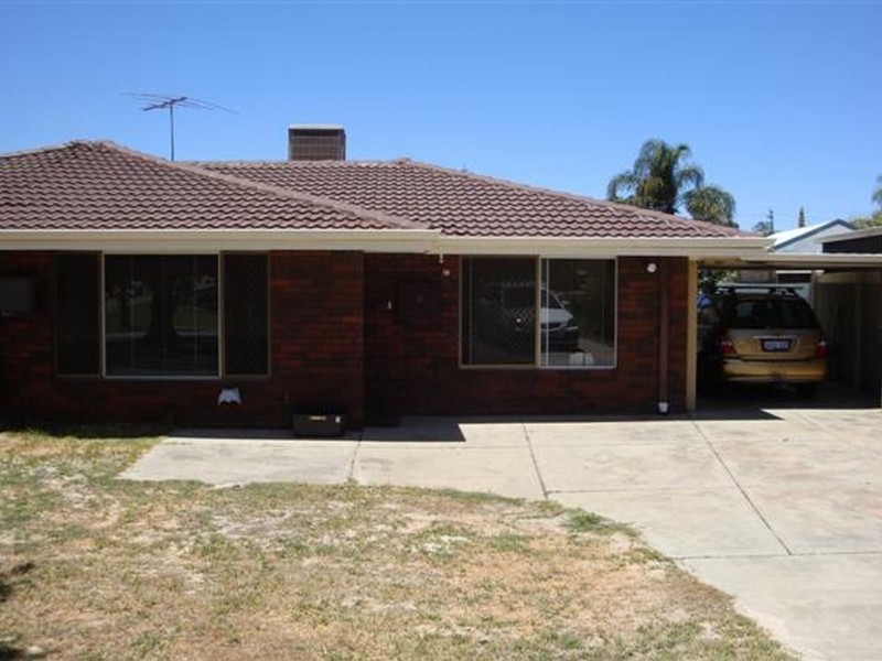 8 Downer Way, Bull Creek WA 6149