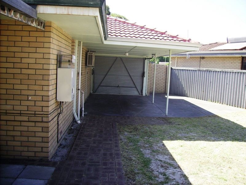 13b Zinnia Way, Willetton WA 6155
