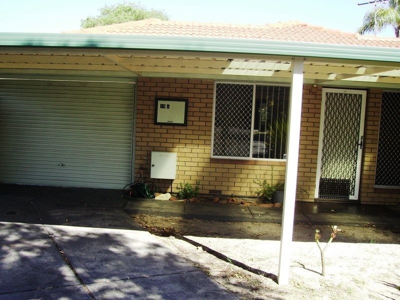13b Zinnia Way, Willetton WA 6155