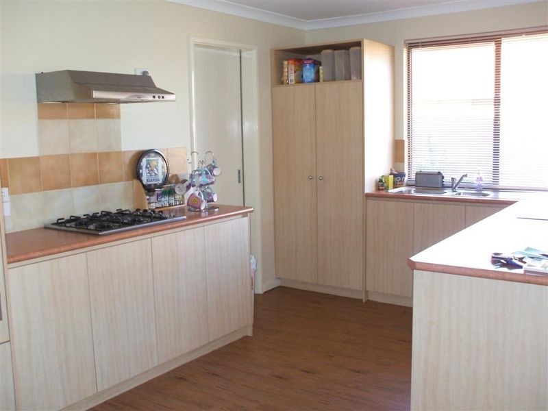 6 Edmonton, Canning Vale WA 6155