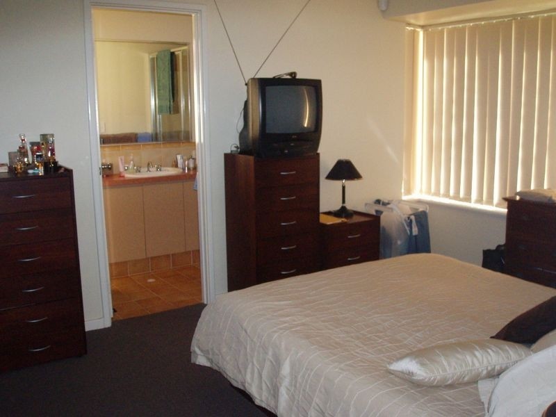 6 Edmonton, Canning Vale WA 6155