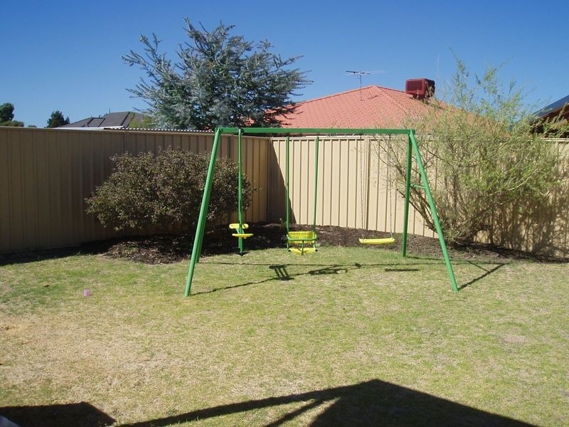 6 Edmonton, Canning Vale WA 6155