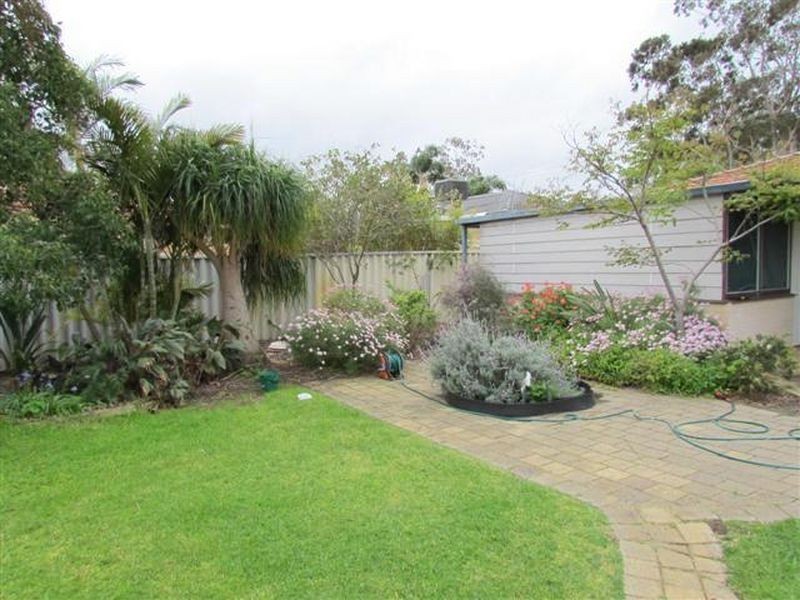 13 Jillian Street, Riverton WA 6148