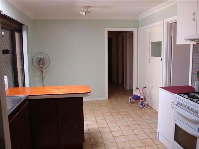 9 Vanda Place, Maddington WA 6109