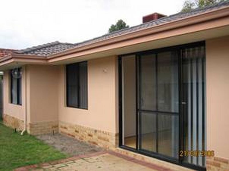 14/5-9 Herndon Close, Cannington WA 6107