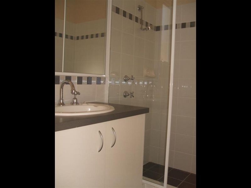 9/9 Muriel street, Gosnells WA 6110