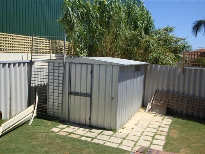 13 Vanilla Glade, Kenwick WA 6107
