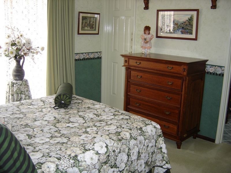 37 Matthew Avenue, Leeming WA 6149