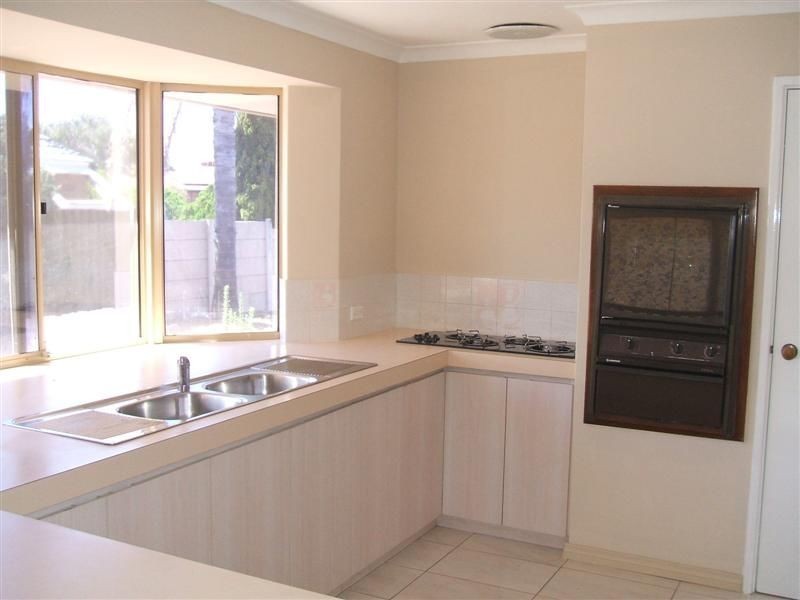 13 Ballista Street, Willetton WA 6155