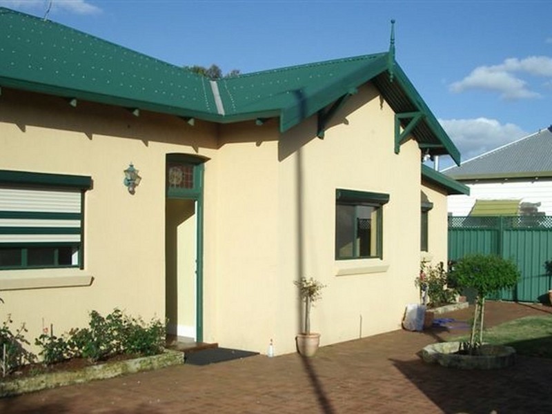 190 Shepperton Rd, Victoria Park WA 6100