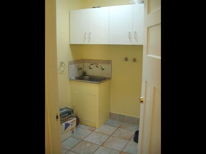 190 Shepperton Rd, Victoria Park WA 6100