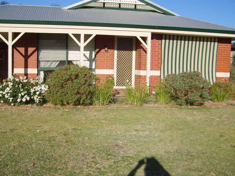 21 Greenshank Close, East Cannington WA 6107