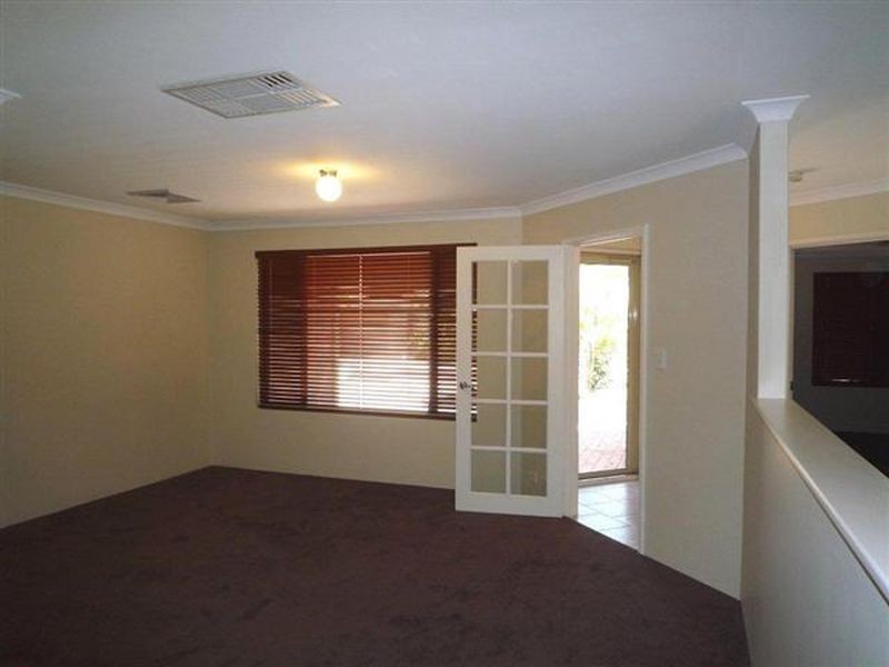 14 Huntley Close, East Cannington WA 6107