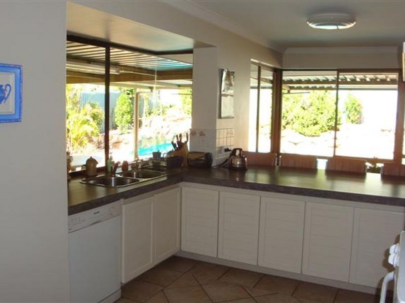 18 Wainwright Close, Willetton WA 6155