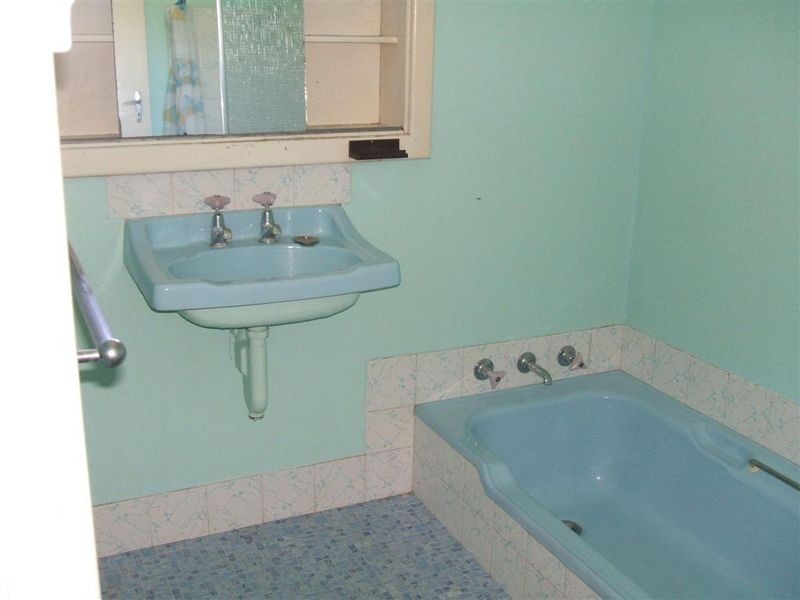 313 Shepperton Road, Victoria Park WA 6100