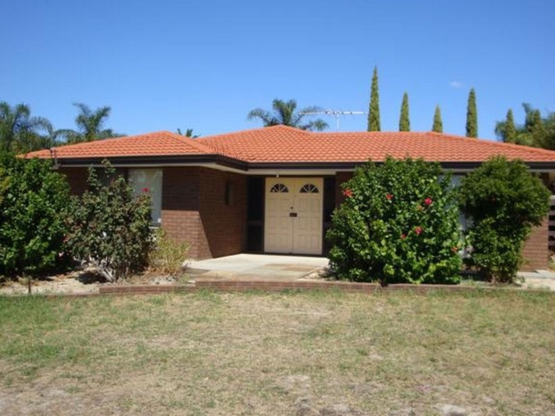 2 Benzie Way, Parkwood WA 6147