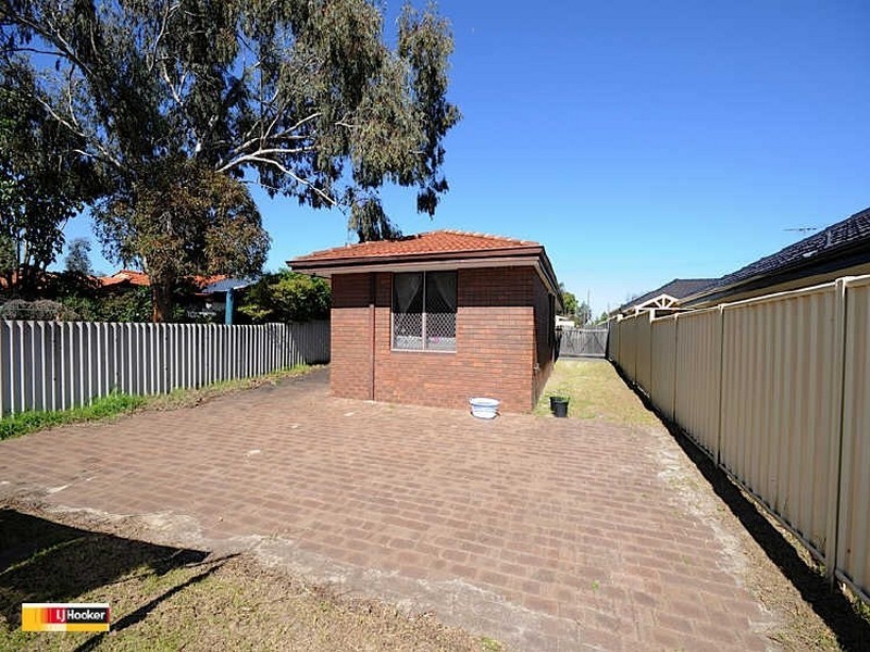216b Corinthian Road, Riverton WA 6148