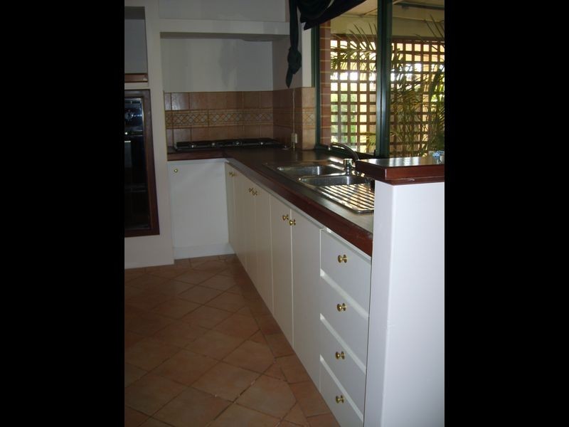 21 Greenshank Close, East Cannington WA 6107