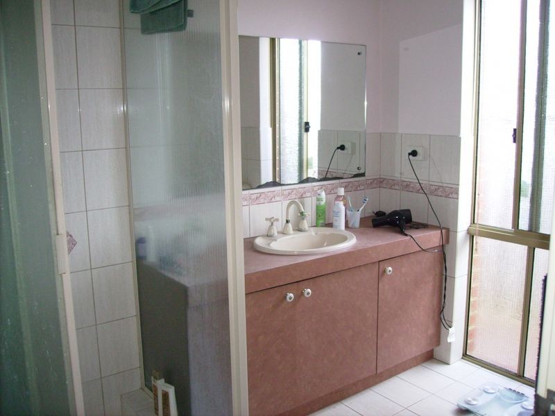 8b Jean Street, Beaconsfield WA 6162