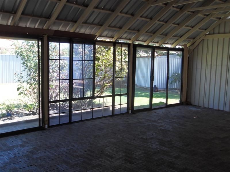 11 Macquarie Way, Willetton WA 6155