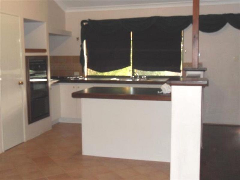 21 Greenshank Close, East Cannington WA 6107