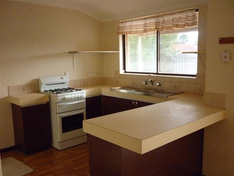 19 Keslake Way, Parkwood WA 6147