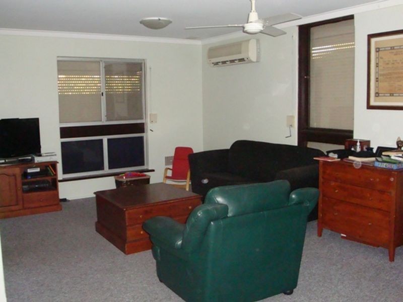 92 Burrendah Blvd, Willetton WA 6155