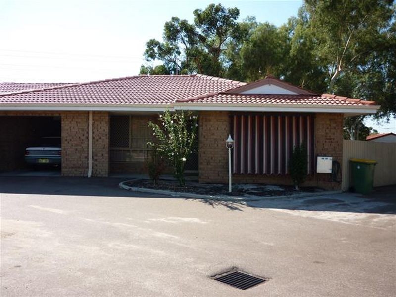 38 Eudanda Place, Cannington WA 6107