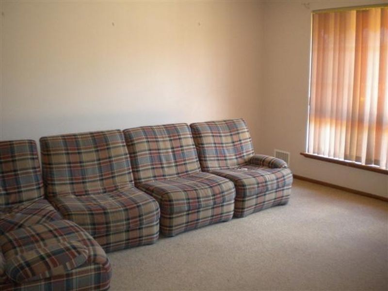 38 Eudanda Place, Cannington WA 6107