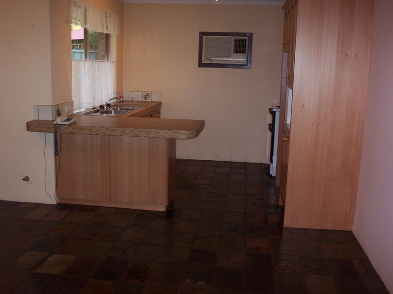 7 Carnac Close, Riverton WA 6148