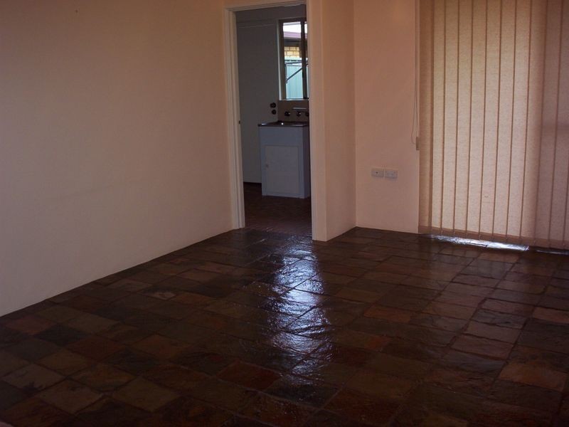 7 Carnac Close, Riverton WA 6148